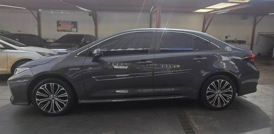 TOYOTA COROLLA 1.8 VVT-I HYBRID FLEX ALTIS PREMIUM CVT